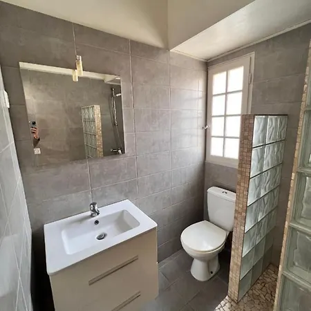 Apartment 30m In The Heart Of Old Wifi Air Conditioning